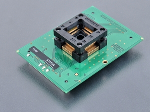 AP3 QFP100-1.02 R7F-1