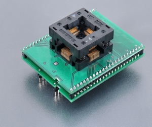 DIL48/TQFP64 ZIF MSC1210