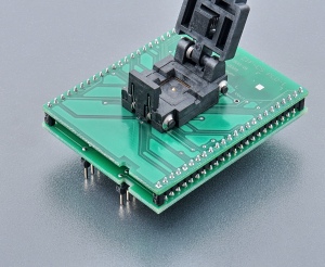 DIL48/QFN68 ZIF-CS PLD-1