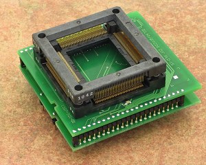 DIL48/QFP208 ZIF PLD-15