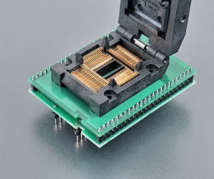 DIL48/PQFP80 ZIF-CS QzROM-1