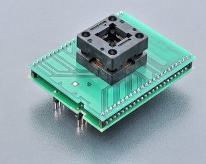 DIL48/LQFP48-1 ZIF HD64-1