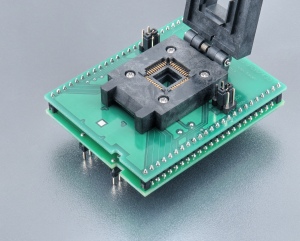 DIL48/QFP44 ZIF-CS PCA7430
