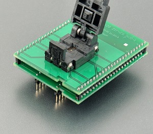 DIL48/QFN28 ZIF-CS AUO-1
