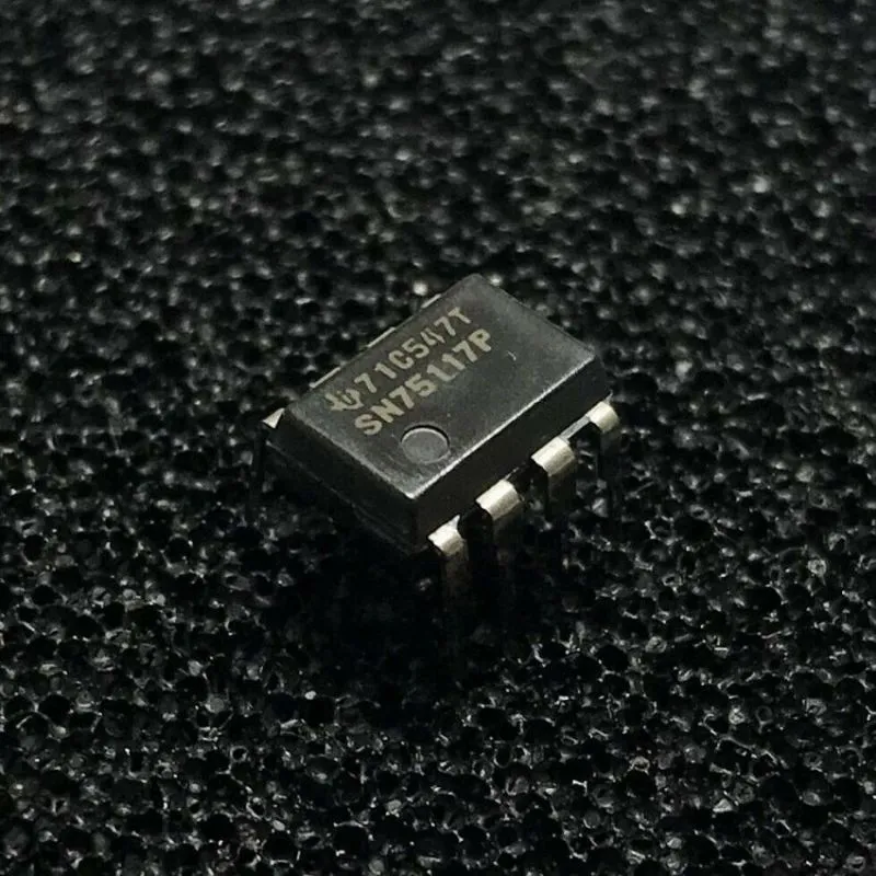 SN75117P, Differential Line Transceiver, 8-Pin DIP Package
