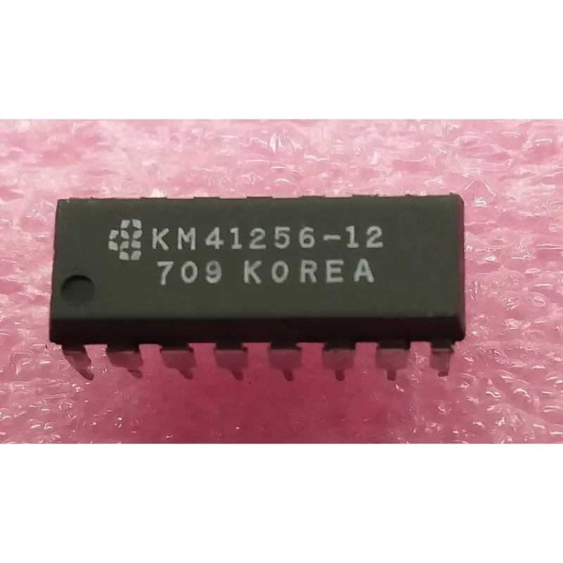 KM41256-12, 256Kbit (256K x 1) NMOS Dynamic RAM, DIP-16