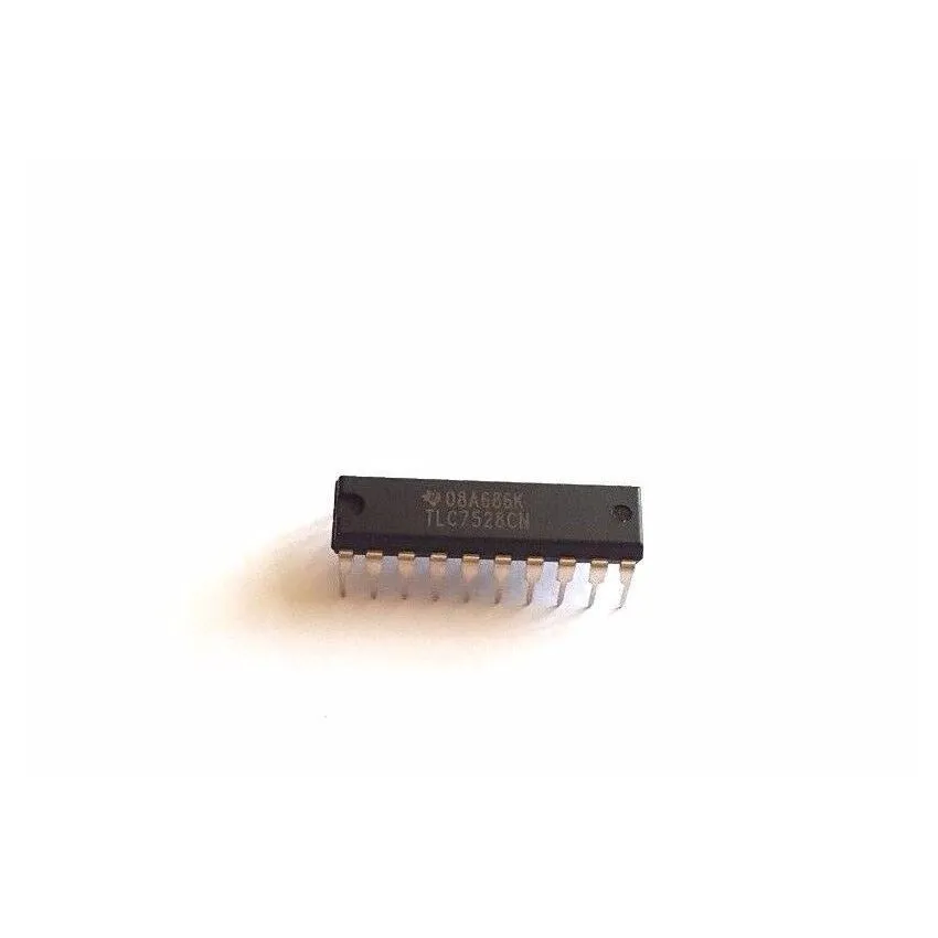 TLC7528CN,Dual 8-Bit Multiplying Digital-to-Analog Converter DAC,PDIP-20