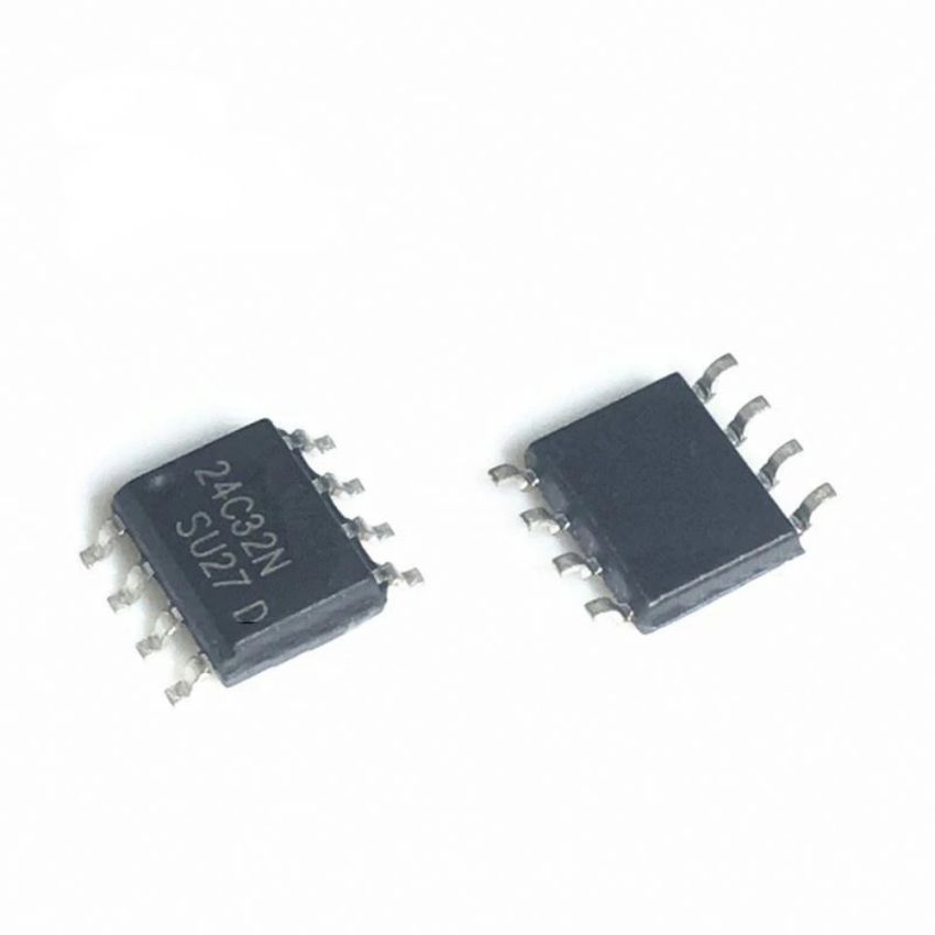 AT24C32,32Kb EEPROM,I²C Serial Interface,2.7V-5.5V