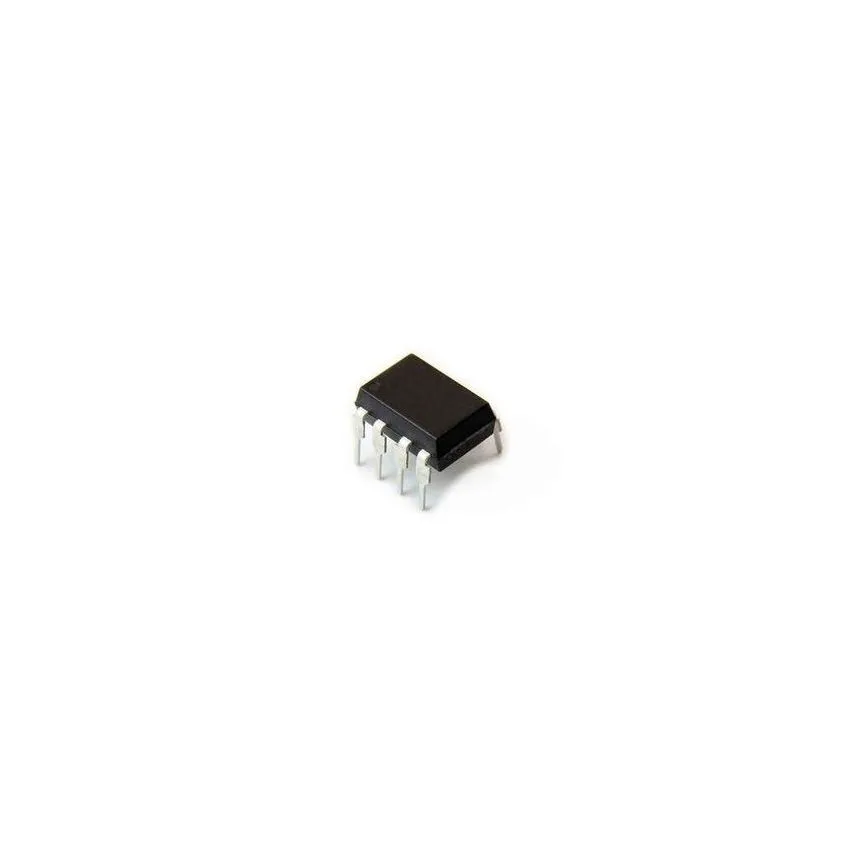 NCP1207APG PWM Current-Mode Controller DIP-8 ON Semiconductor