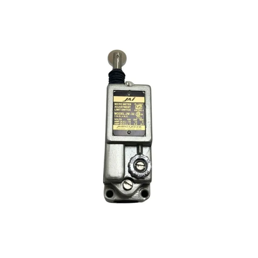 JW-32, Limit Switch, Roller Plunger, 1 NO + 1 NC, 10A, 500V