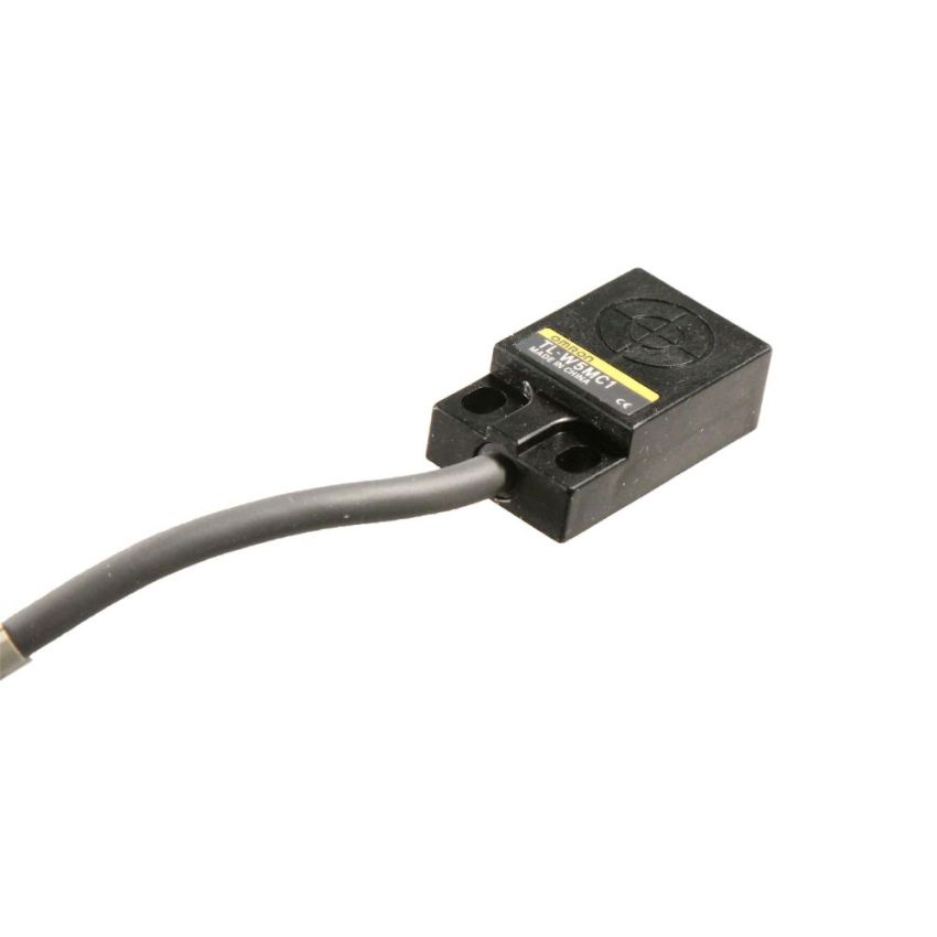 TL-W5MC1 , Flat Inductive Proximity Sensor, Sensing distance: 5 mm, Unshielded, DC 3-wire, NPN, NO, Cable length 2 m