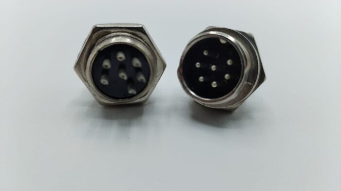 7-PIN XLR MALE CONNECTOR 16ab1562 6c16 4b2b 8010 a123920abe11