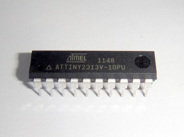 ATTINY2313V-10PU