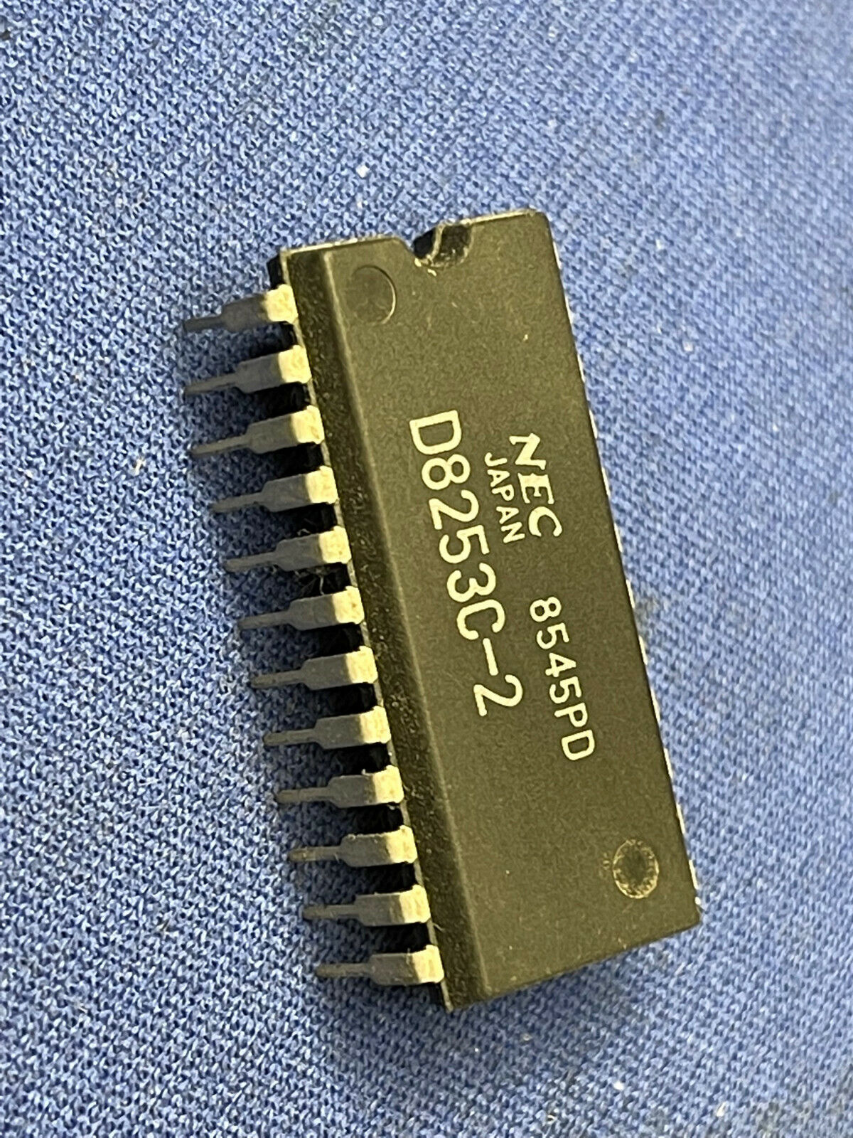 D8253C-2-DIP